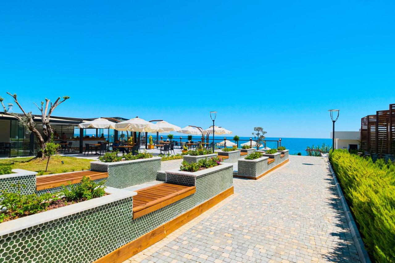 Feniks Hotel Алания Экстерьер фото